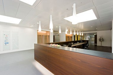 Priora Business Center: Lobby