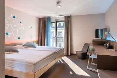 Hotel Continental Park: Zimmer