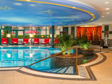 Victor´s Residenz-Hotel Schloss Berg: Pool