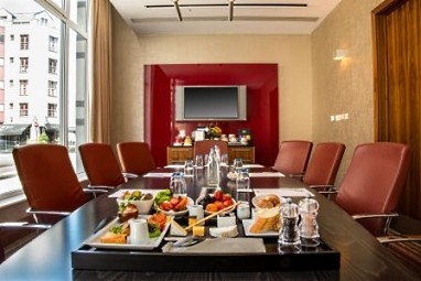 Radisson RED Hotel Brussels: Restaurant