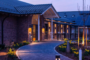 Gut Heckenhof Hotel & Golfresort an der Sieg: Außenansicht