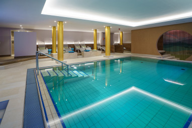 AMBER HOTEL Bavaria, Bad Reichenhall: Pool