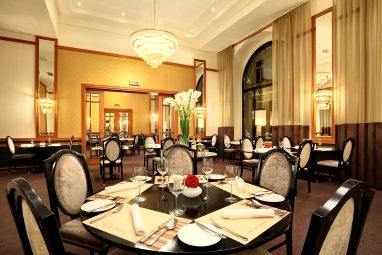 Grand Hotel Bohemia: Restaurant