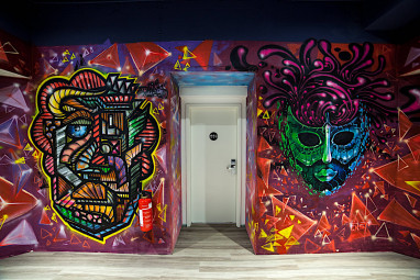 Catalonia Berlin Mitte: Sonstiges