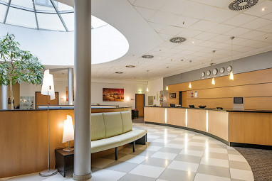 Mercure Hotel Frankfurt Eschborn Süd by Revo: Lobby