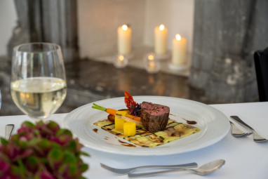 Schloss Lautrach: Restaurant