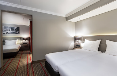 Ramada by Wyndham Amsterdam Airport Schiphol by Revo: Zimmer