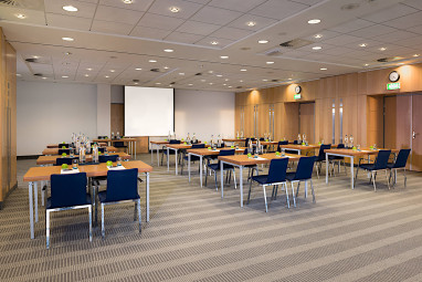 Ramada by Wyndham Amsterdam Airport Schiphol by Revo: Tagungsraum