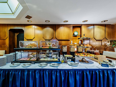 Hotel Royal: Restaurant