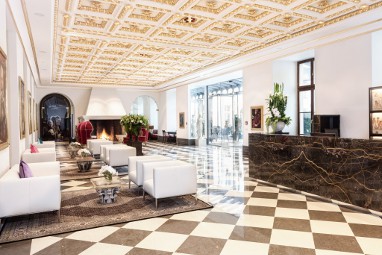 Derag Livinghotel De Medici: Lobby