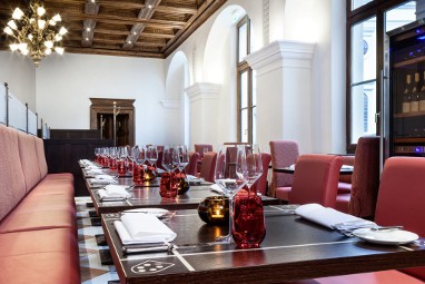 Derag Livinghotel De Medici: Restaurant