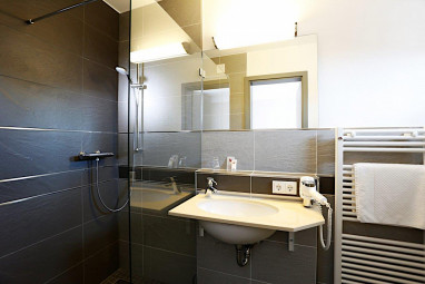 Hotel Restaurant Sachsenross: Zimmer