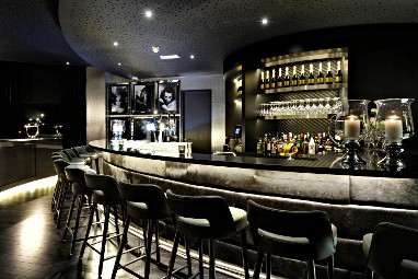 Van der Valk Hotel Uden-Veghel: Bar/Lounge