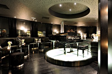 Van der Valk Hotel Uden-Veghel: Bar/Lounge