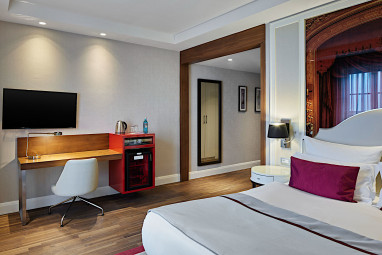 TITANIC GENDARMENMARKT BERLIN: Zimmer