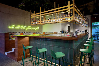 Aloft München: Bar/Lounge