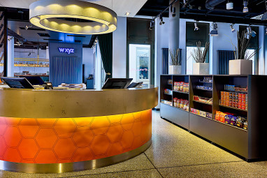 Aloft München: Lobby