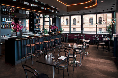 Hotel AMANO Grand Central: Restaurant