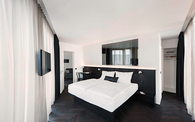 Hotel AMANO Grand Central: Zimmer