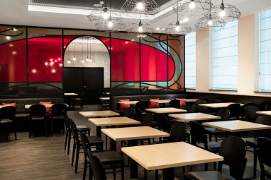 Park Inn by Radisson Brussels Midi: Restaurant