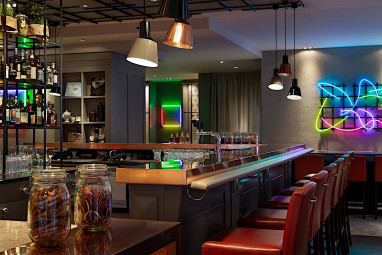 Renaissance Hamburg Hotel: Bar/Lounge