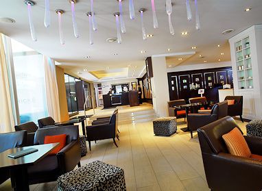 Renaissance Hamburg Hotel: Lobby