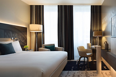 Renaissance Hamburg Hotel: Zimmer