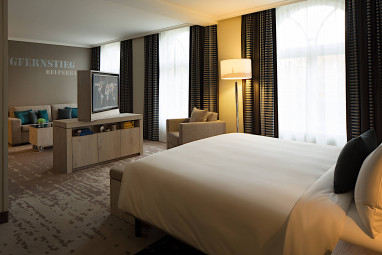 Renaissance Hamburg Hotel: Zimmer