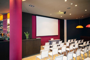 Vienna House by Wyndham Andel´s Cracow: Außenansicht