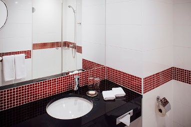 Vienna House Easy by Wyndham Pilsen: Lobby