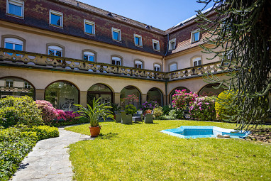 Kloster Maria Hilf: Außenansicht