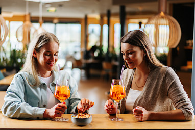 Hotel eduCARE: Restaurant