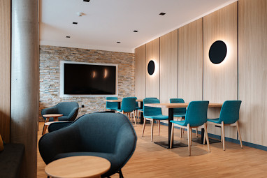 Hotel eduCARE: Restaurant