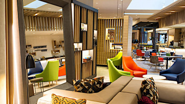 Holiday Inn Frankfurt Airport: Lobby