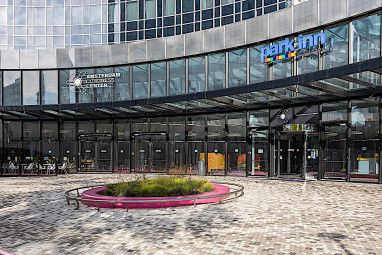 Park Inn by Radisson Amsterdam City West: Außenansicht