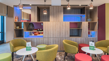 Holiday Inn Düsseldorf City - Toulouser Allee: Bar/Lounge