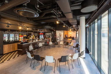 Me and All Hotel Düsseldorf: Tagungsraum