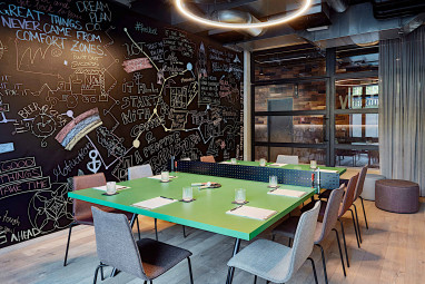 Me and All Hotel Kiel: Tagungsraum