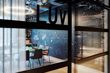 Me and All Hotel Kiel: Tagungsraum