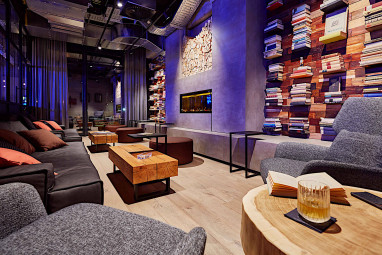 Me and All Hotel Kiel: Bar/Lounge