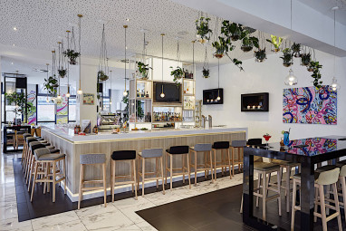 INNSiDE by Meliá Hamburg Hafen: Bar/Lounge