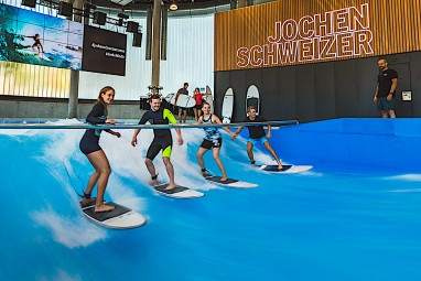 Jochen Schweizer Arena: Freizeit