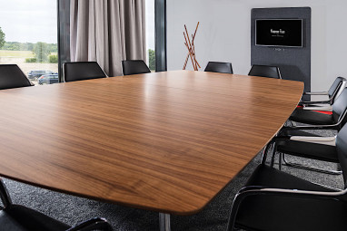 Airport Plaza Hotel: Tagungsraum