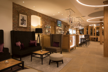 Hotel Brunnenhaus Schloss Landau: Lobby