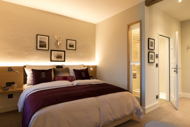 Hotel Brunnenhaus Schloss Landau: Zimmer