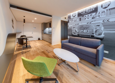 V8 HOTEL Motorworld Region Stuttgart, BW Premier Collection by Best Western: Zimmer