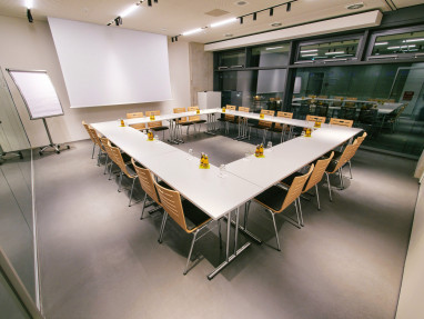 V8 HOTEL Motorworld Region Stuttgart, BW Premier Collection by Best Western: Tagungsraum