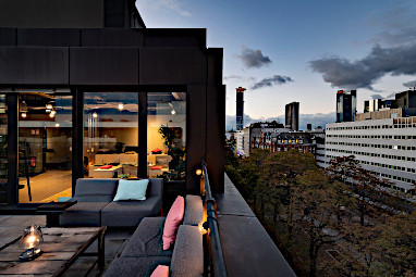 Design Offices Frankfurt Wiesenhüttenplatz: Tagungsraum