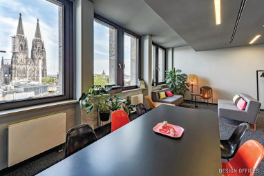Design Offices Köln Dominium: Tagungsraum