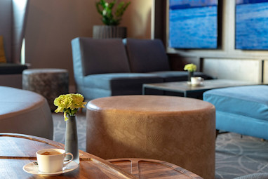 Leonardo Munich City East: Pool